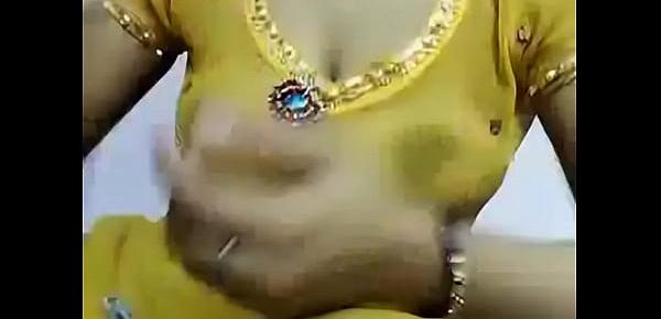  Hot indian girl showing boobs on cam watch full at - Xxxdesicam.com
